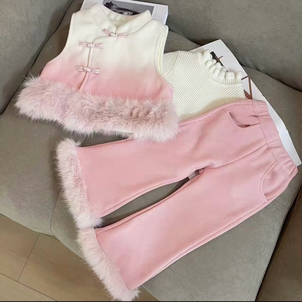 Pink and White Faux Fur Trimmed Outfit 5T